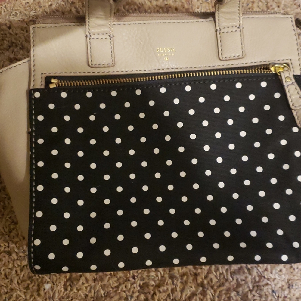 Fossil purse - Picture 3 of 11